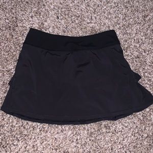 ivivva black skirt